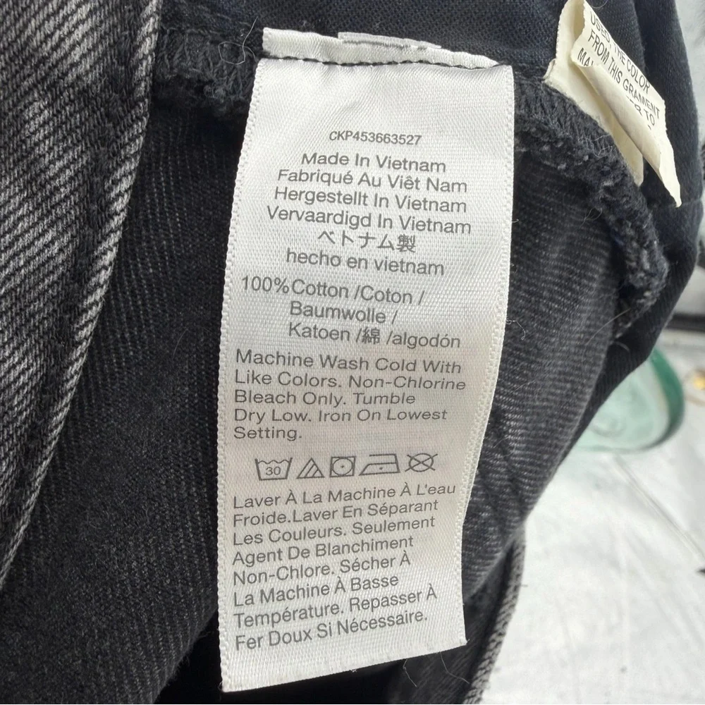 Madewell | High-Rise Long Denim Shorts in Bronxdale Wash Size 25 Style MC657‎